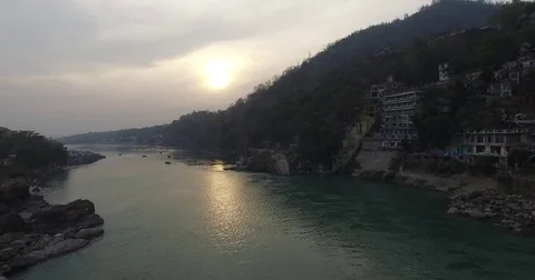 Sunset Over River Zooms Out Stock Footage 81003253