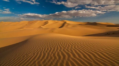 Sunset over the sand dunes in the desert Video stock 81653835