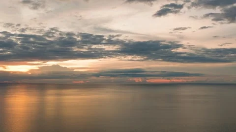 Sunset over the sea in Camiguin Island. Philippines. Vídeo Stock 251124100