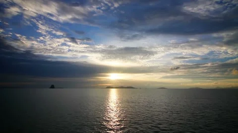 Sunset over sea loop Vídeo Stock 7259080