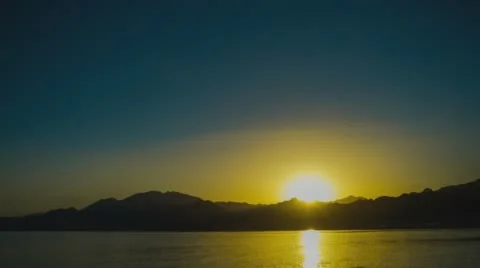 Sunset over the sea. Timelapse 4K. Stock Footage 57108595