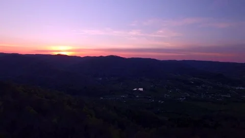 Sunset Over the Smokey Mountains Vídeo Stock 75623981