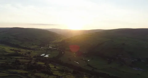 Sunset over Swaledale Stock-Footage 142792597