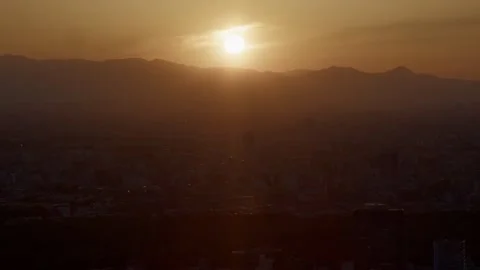 Sunset Over Tokyo Skyline – A breathtaking view of Tokyo  from Roppongi Hills. Stock Footage 305645376