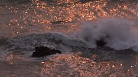 Sunset on the Pacific Coast of Oregon Stock Footage 38602312
