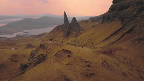 Sunset pan of Old Man of Storr in Isle of Skye, Scotland UK SCO 16 0303 A GR 動画素材 143610473