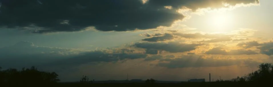Sunset panorama with magic clouds Stock-Fotos