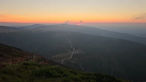 Sunset panorama from Mount Sniezka overlooking mountain valley. Stock Footage 340336310