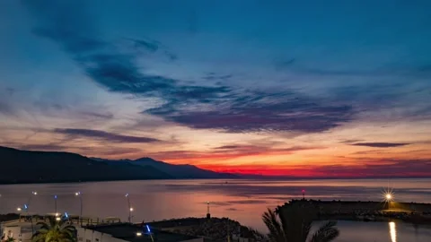 Sunset with panoramic ocean view 스톡 동영상 194038300