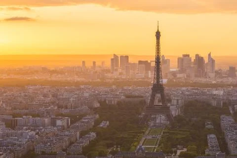 The sunset at Paris city with Eiffel Tower in France Photos