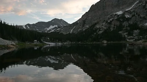 Sunset at Pear Lake Vídeos de archivo 147605146