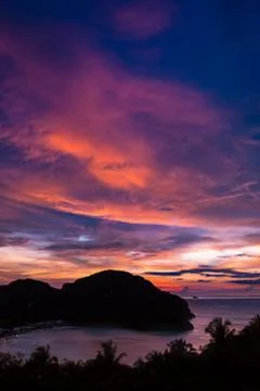 Sunset at the Phi Phi Island viewpoint. Thailand Stock Photos