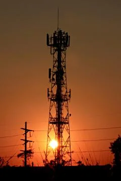 Sunset of phone antenna. Foto stock