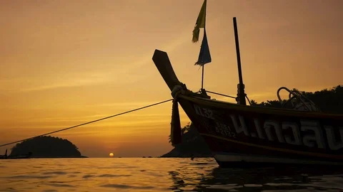 Sunset in phuket thailand slow motion Vídeos de archivo 88936862
