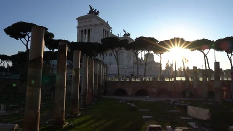 Sunset of piazza Venezia Stock Footage 125695372