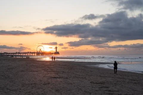 Sunset at the pier 스톡 사진