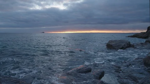 Sunset at Polurrian Bay, Cornwall, England. Stock Footage 128161478
