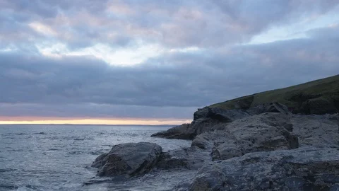 Sunset at Polurrian Bay, Cornwall, England. Stock Footage 128171330