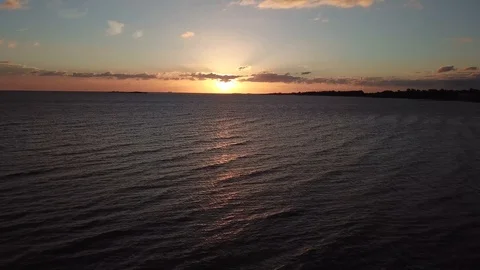 Sunset / Por Do Sol - Rio De La Plata - Colonia Del Sacramento - Uruguay 動画素材 106103656