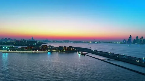Sunset in a port of Doha 库存影片 310564065