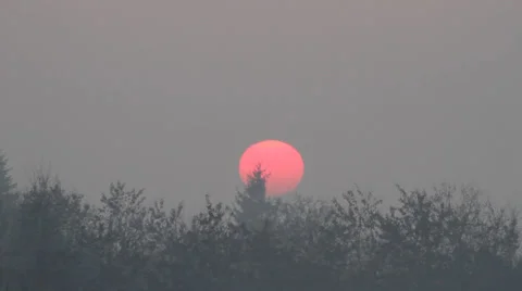 Sunset in real time Video stock 24710525