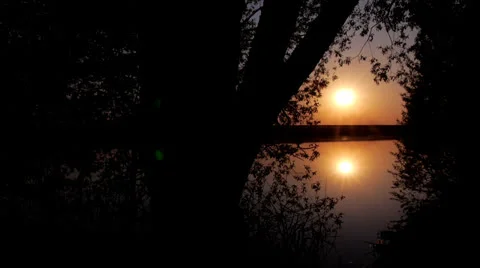 Sunset reflection in the river Video stock 24234735