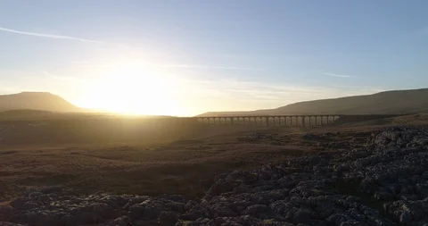 Sunset at Ribblehead viaduct Video stock 104870205