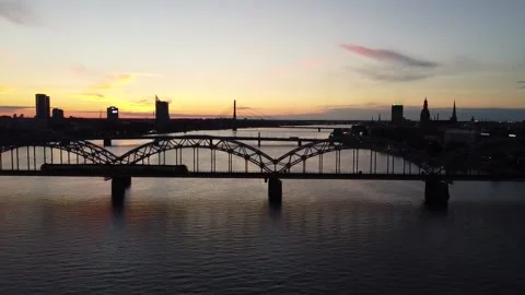 Sunset, Riga, railway, train 库存影片 146023768