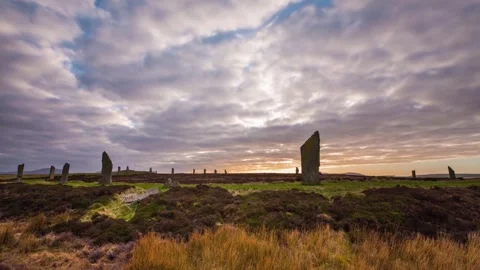 Sunset at the ring of brodgar 4k time lapse Video stock 253194566