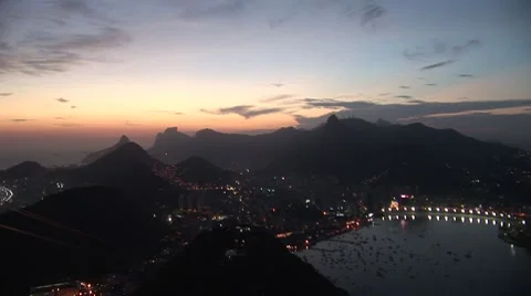 Sunset at Rio de Janeiro and the Christ statue Vídeo Stock 7756672