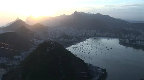 Sunset at Rio de Janeiro and the Christ statue Vídeo Stock 7756686