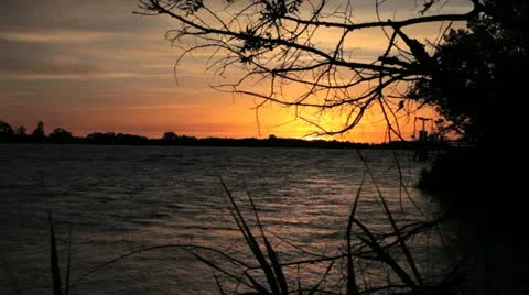 Sunset on the River -  Bec d'Ambes 02 Video stock 11680734