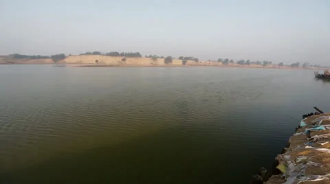 Sunset on the river Video stock 25780494