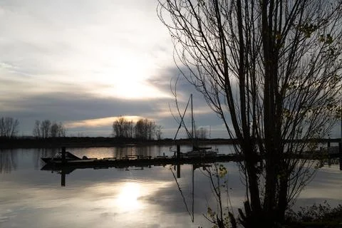Sunset by the river Foto stock