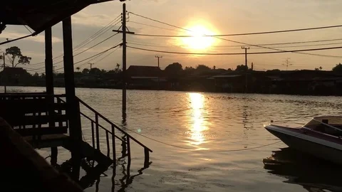Sunset river thailand Video stock 81917725