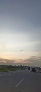 Sunset on the road Stock-Fotos