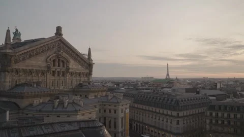 Sunset rooftop of Galeries Lafayette Haussmann, Eiffel Tower Paris Stock Footage 275863793