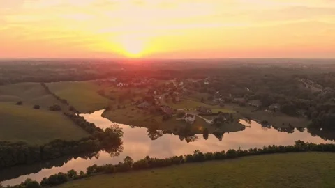 Sunset in rural Kentucky Video stock 138656679