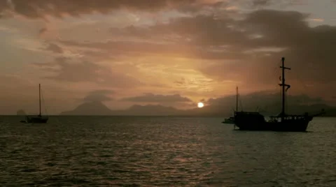 Sunset at the sailing boat 動画素材 12139540