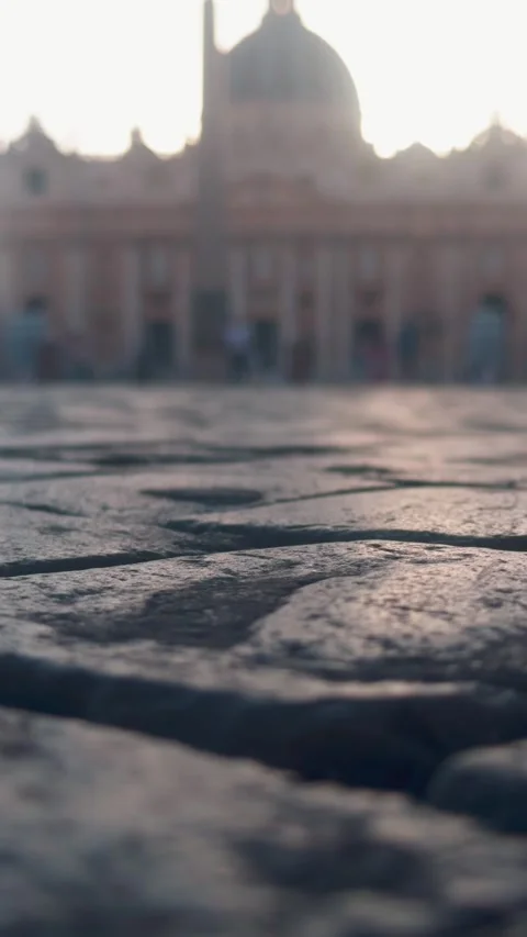 Sunset At San Pietro. Low angle of view of Castel Sant'angelo. Vídeos de archivo 285412006