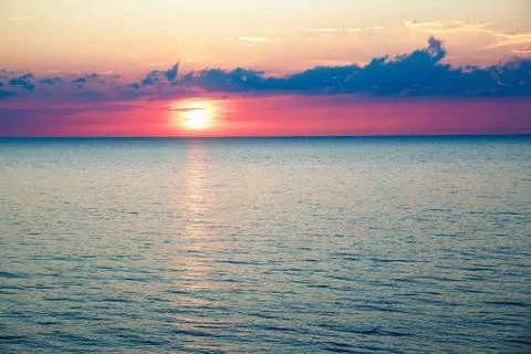 Sunset in the sea and beautiful cloudscape. Foto stock