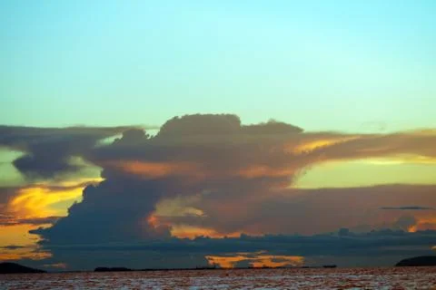 Sunset on sea flame cloud cold collide on sky Foto stock