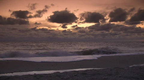 Sunset in the sea Video stock 734394