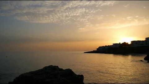 Sunset in the sea. Vídeos de archivo 69225158