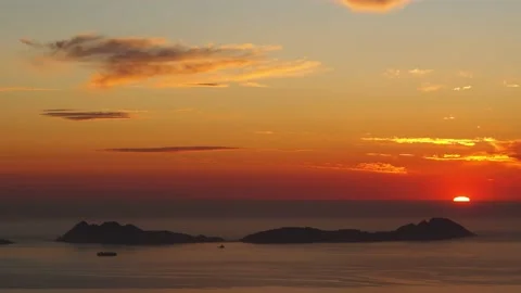 Sunset in the sea. Stock Footage 142724418