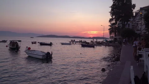 Sunset at sea Vídeos de archivo 247278384