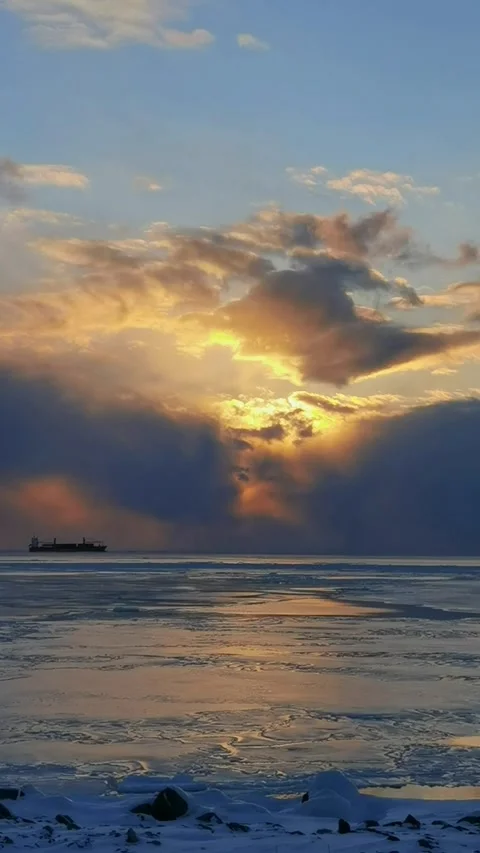Sunset at the sea Video stock 265439613