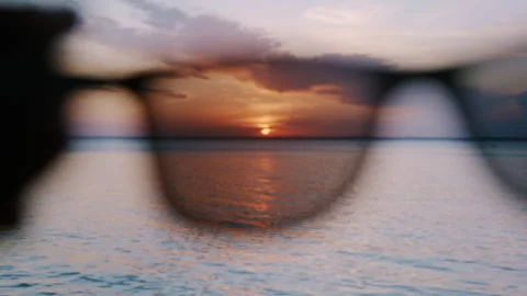 Sunset Sea Through Glasses Vidéo 316352433