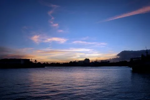 Sunset at the seaport. Philippines. Foto stock
