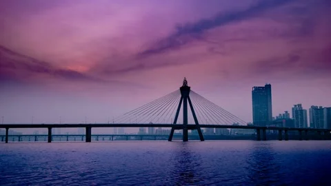 Sunset of the Seoul Olympic Bridge. time lapse. 스톡 동영상 145572643